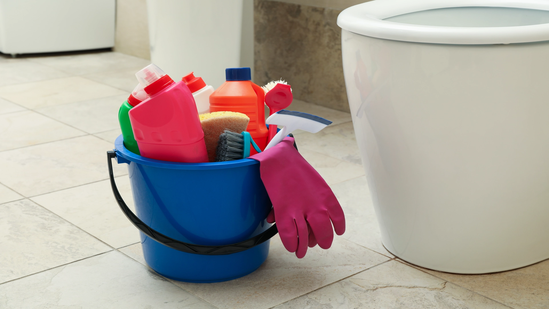 Use cleaning products to make bathroom clean and organized