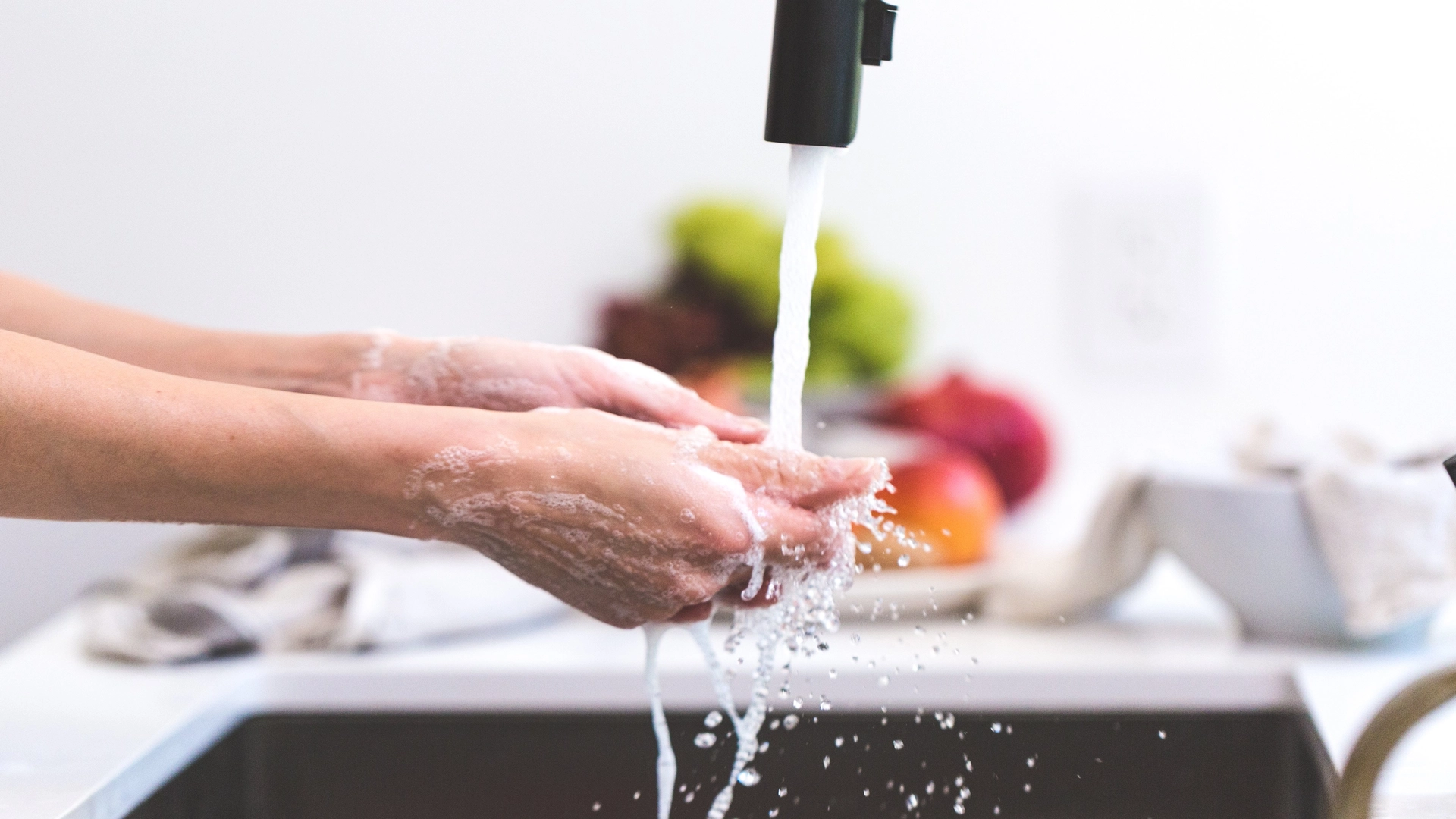 Clean your hands for clean kitchen
