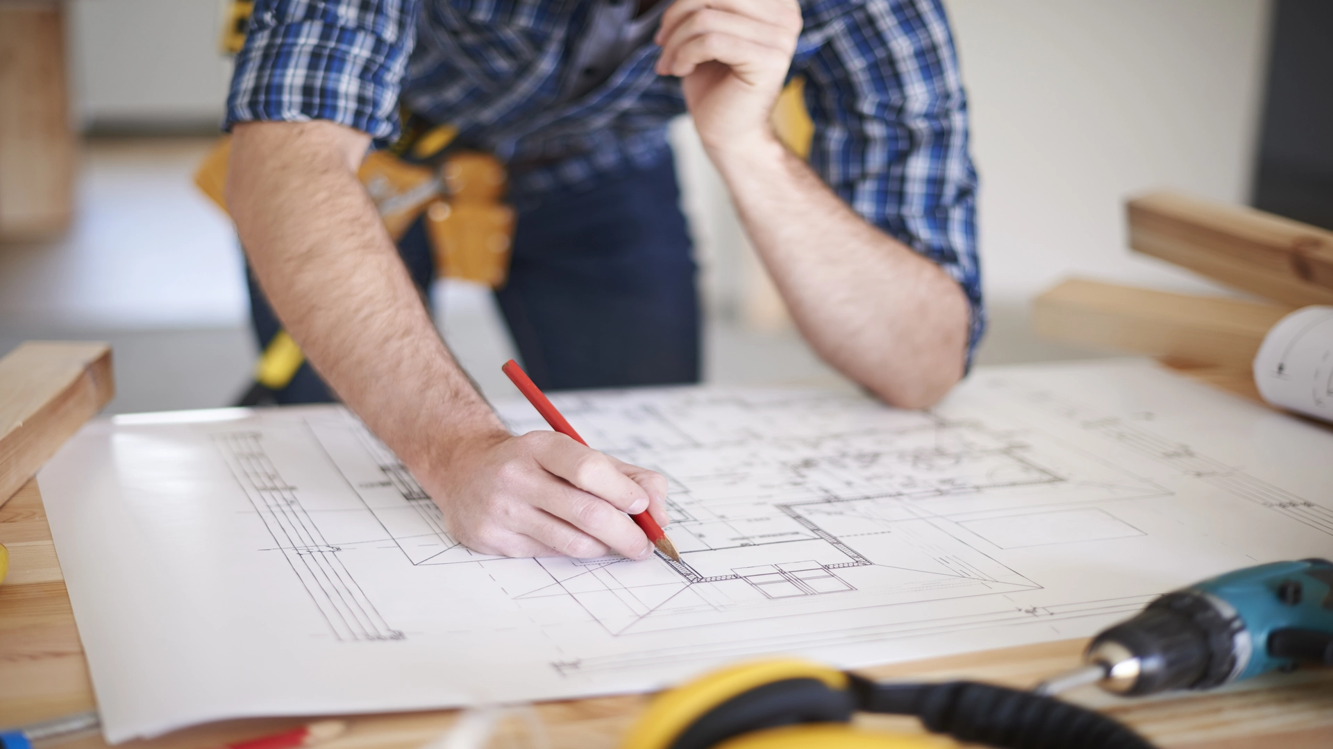 Blue prints are essential for building family home plans including bedrooms, bathrooms, garage